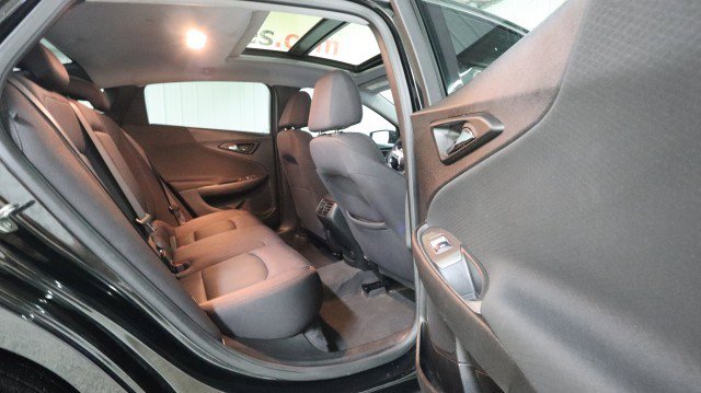 Used 2024 Chevrolet Malibu LT FWD image 11