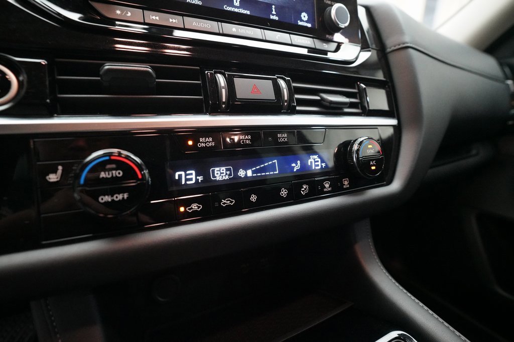 Certified 2024 Nissan Pathfinder SV image 20