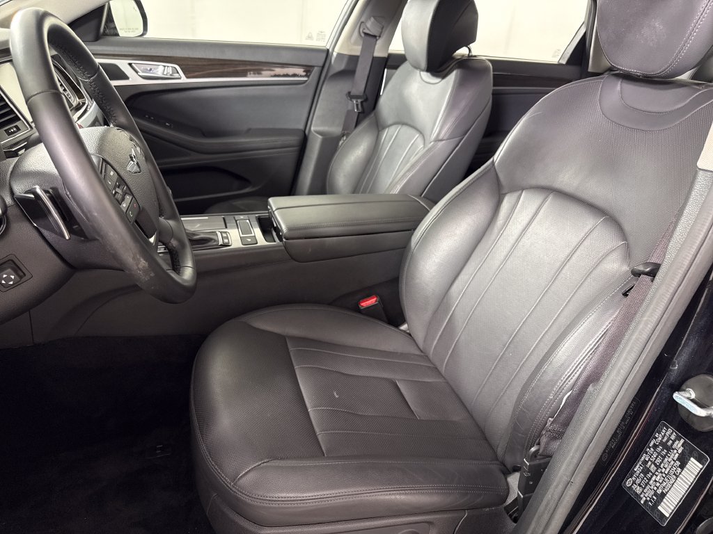 Used 2020 Genesis G80 3.8 RWD image 11
