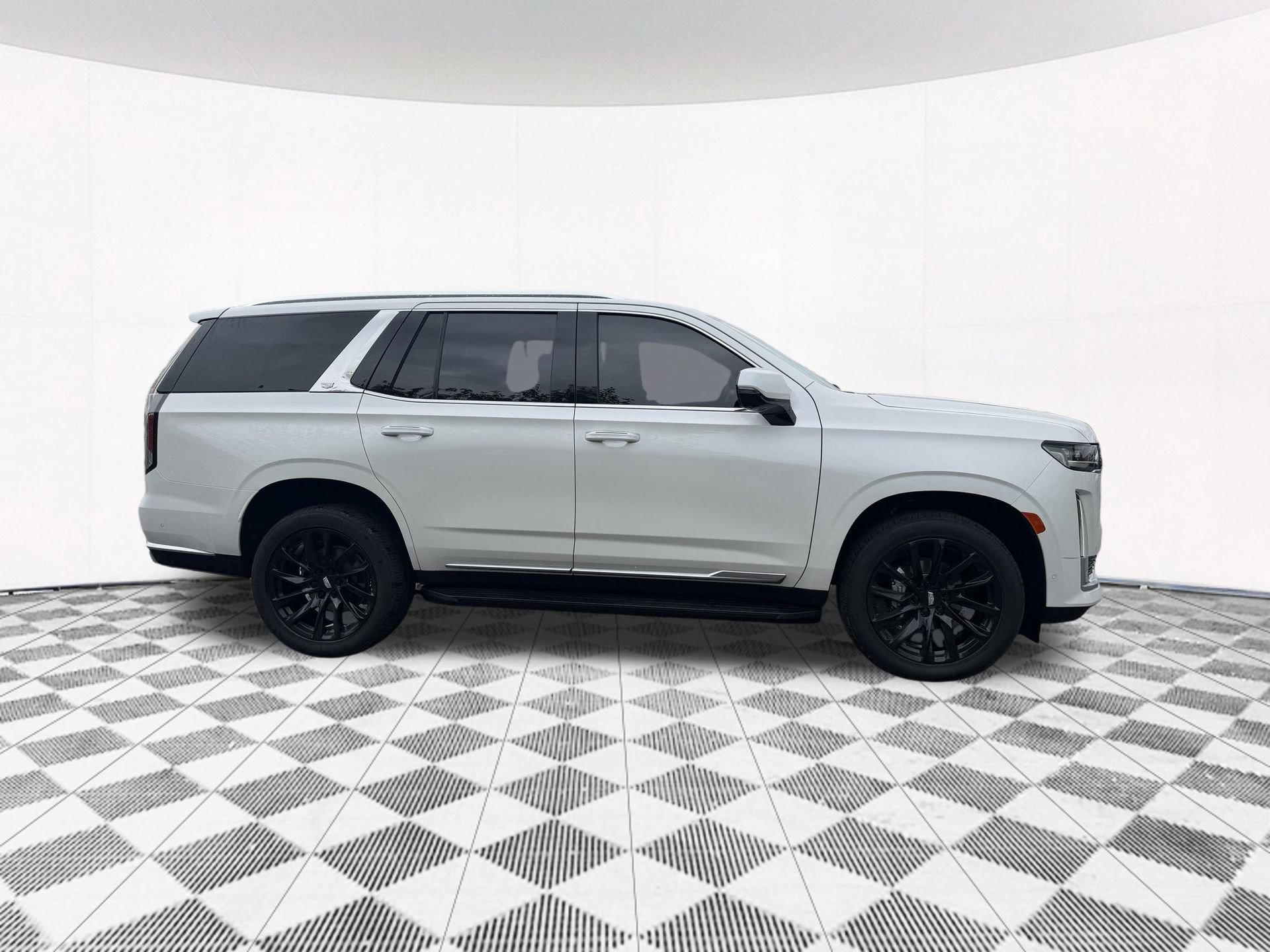 Used 2021 Cadillac Escalade Premium Luxury w/ Performance Package AWD/4WD image 6