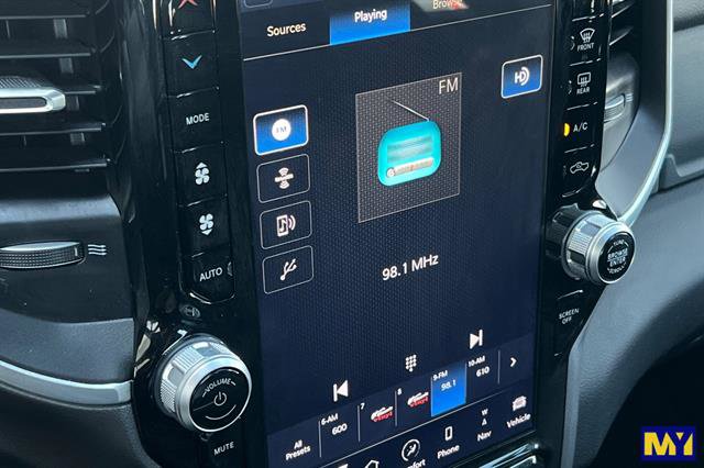 Used 2024 RAM 2500 Big Horn w/ Sport Appearance Package image 24