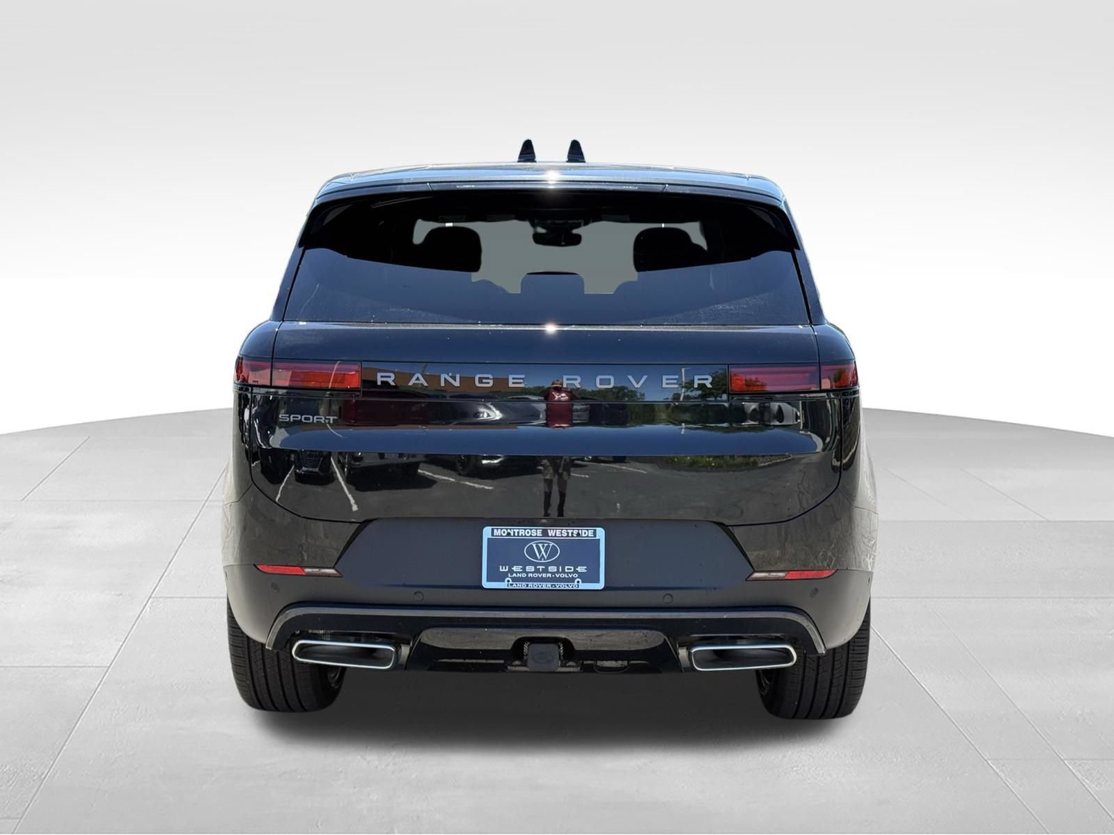 New 2026 Land Rover Range Rover Sport Dynamic SE AWD/4WD image 4