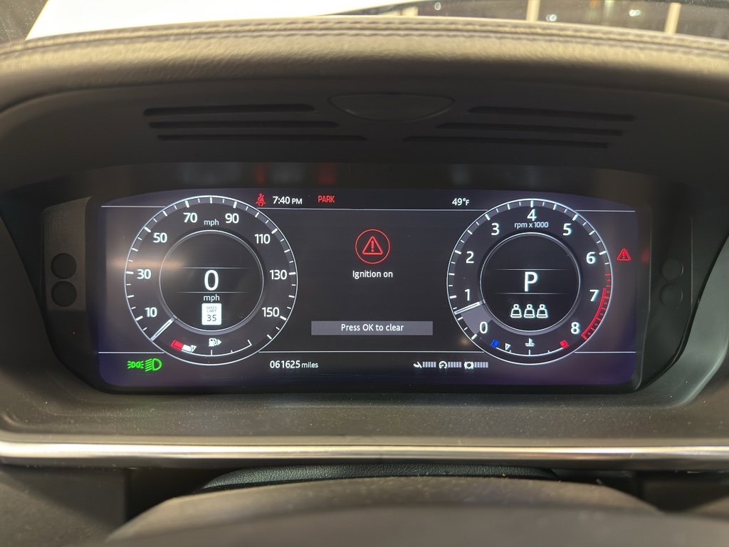 Used 2020 Land Rover Range Rover HSE image 18