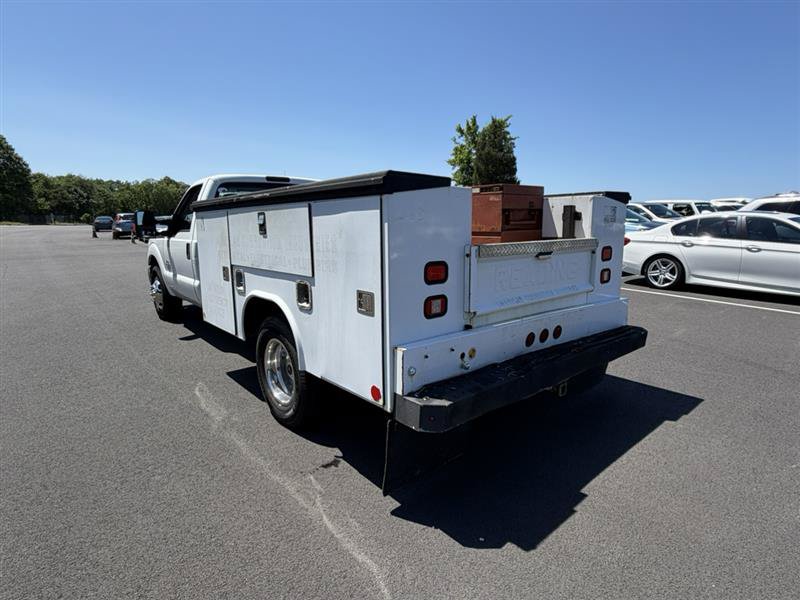 Used 2015 Ford F350 XL w/ Power Equipment Group RWD image 8