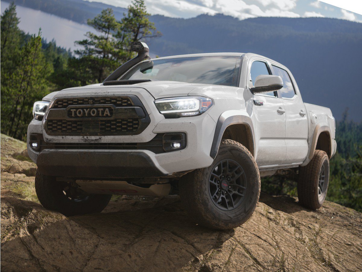 Used 2020 Toyota Tacoma SR5 RWD video 1