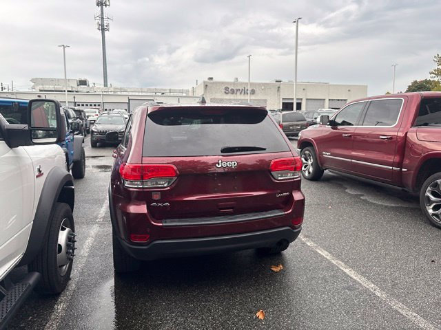 Used 2018 Jeep Grand Cherokee Laredo AWD/4WD image 11