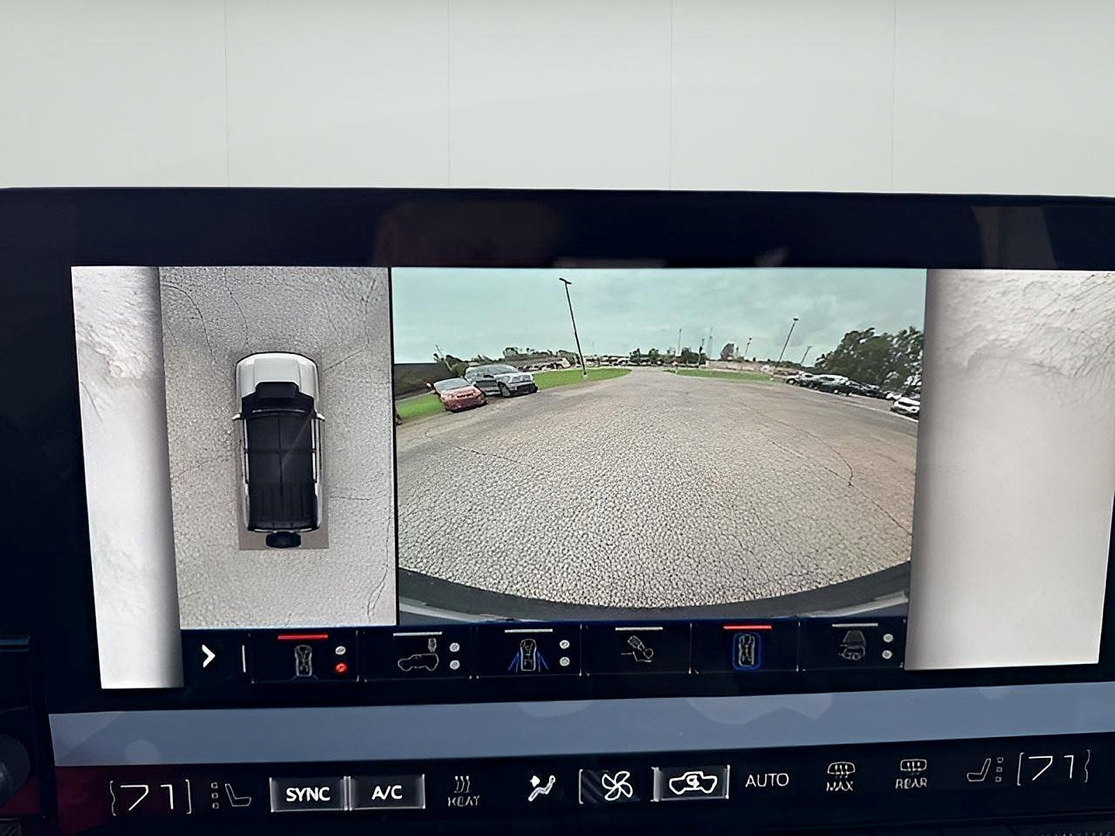 New 2025 GMC Hummer EV 2X AWD/4WD image 22