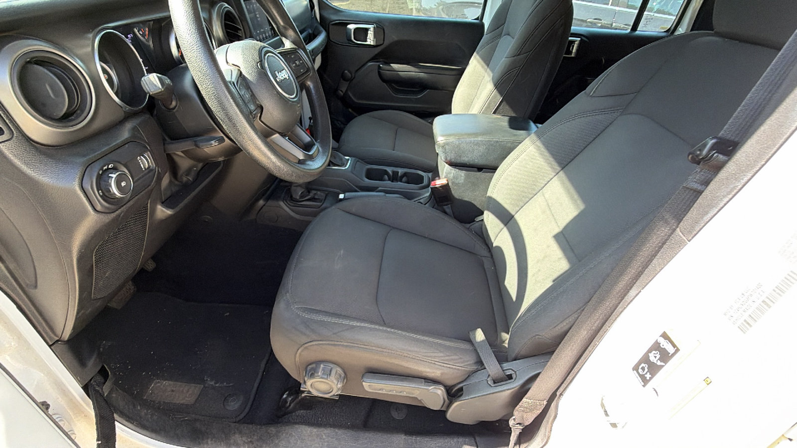 Used 2023 Jeep Wrangler Unlimited Sport AWD/4WD image 16