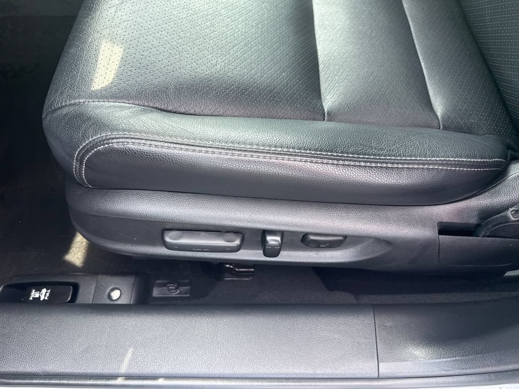 Used 2016 Honda Accord EX-L image 12