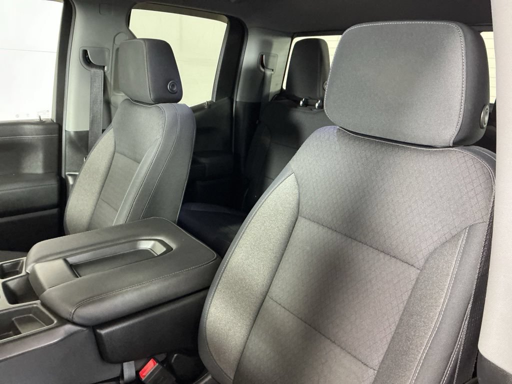Used 2019 Chevrolet Silverado 1500 LT w/ All-Star Edition AWD/4WD image 9