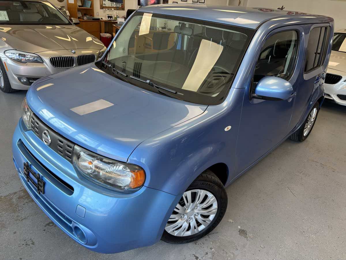 Used 2012 Nissan Cube 1.8 S w/ Indigo Limited Edition Pkg image 6