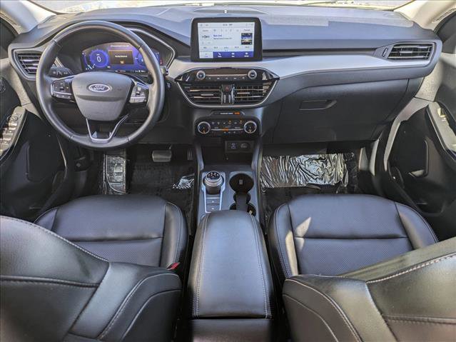 Used 2022 Ford Escape SEL w/ Technology Package image 17