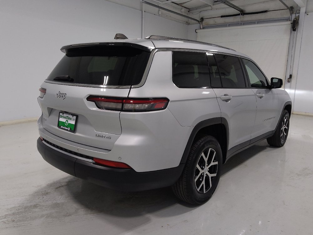 Used 2023 Jeep Grand Cherokee L Limited AWD/4WD image 9
