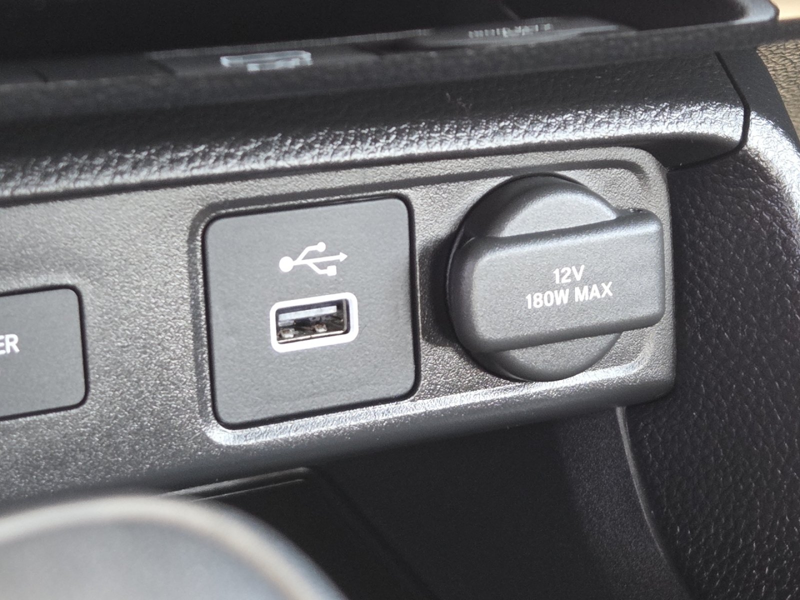 Used 2023 Honda Civic Sport image 6