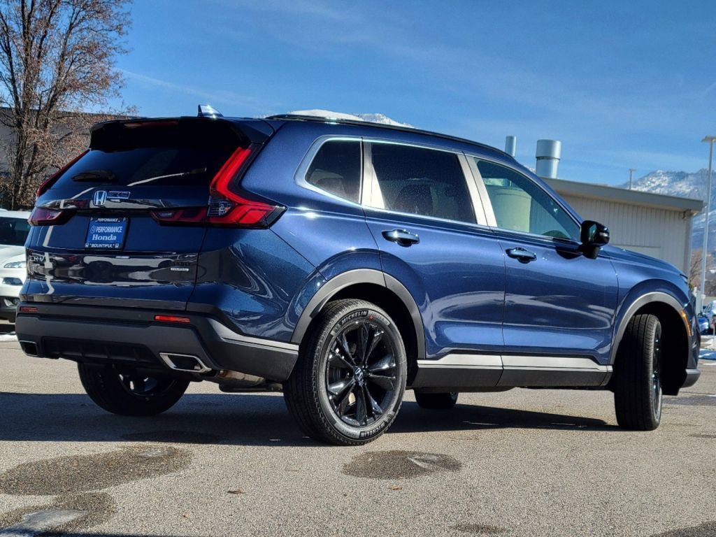 Used 2024 Honda CR-V Sport Touring image 9