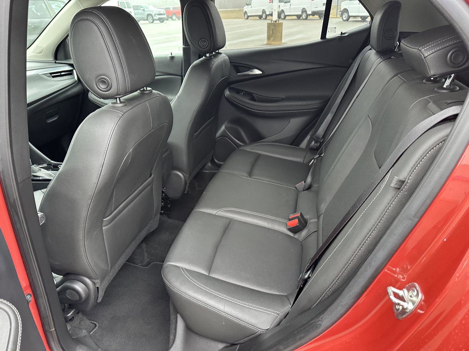 Used 2024 Buick Encore GX Sport Touring image 14