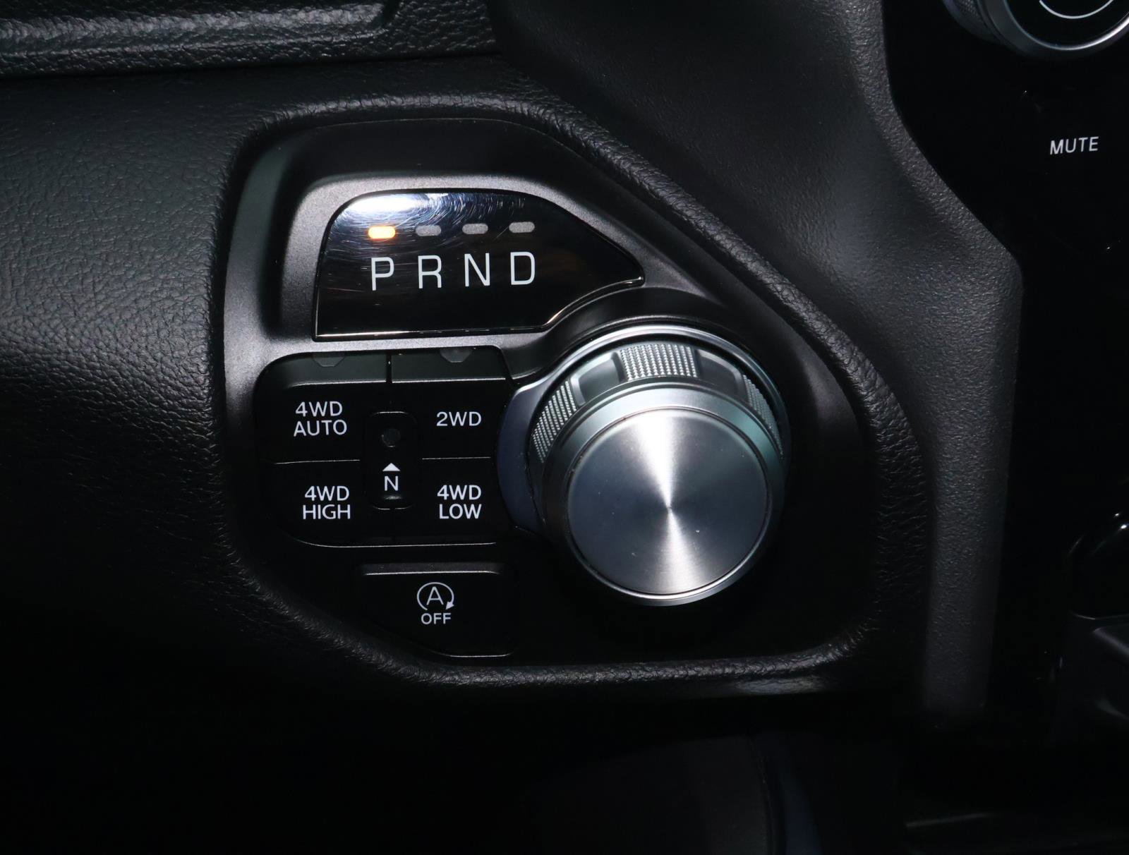 Used 2024 RAM 1500 Laramie image 26