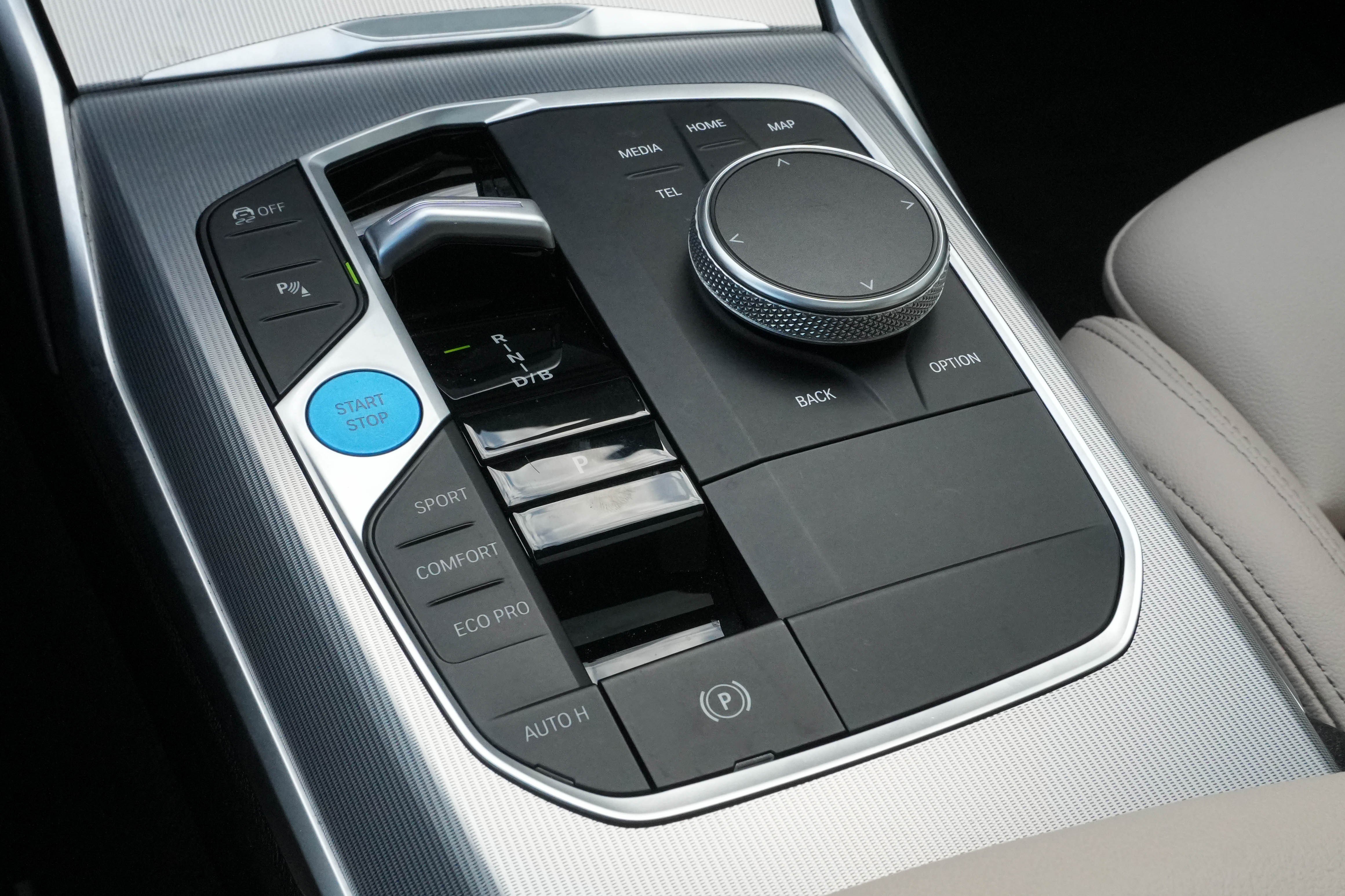 Used 2023 BMW i4 eDrive35 image 28