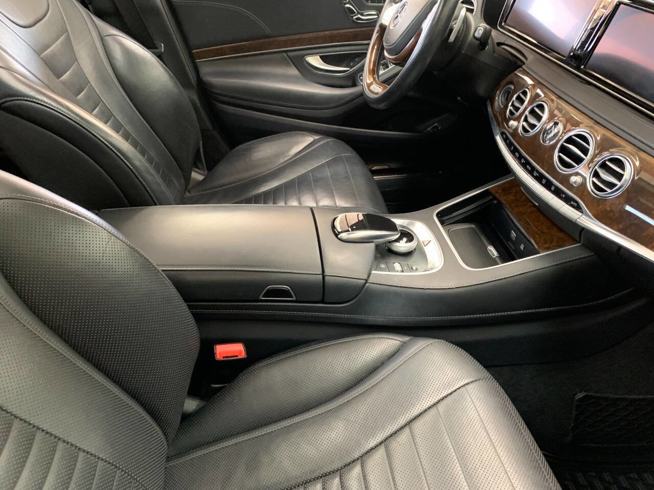 Used 2016 Mercedes-Benz S 550 S 550 4MATIC AWD 4dr Sedan image 10