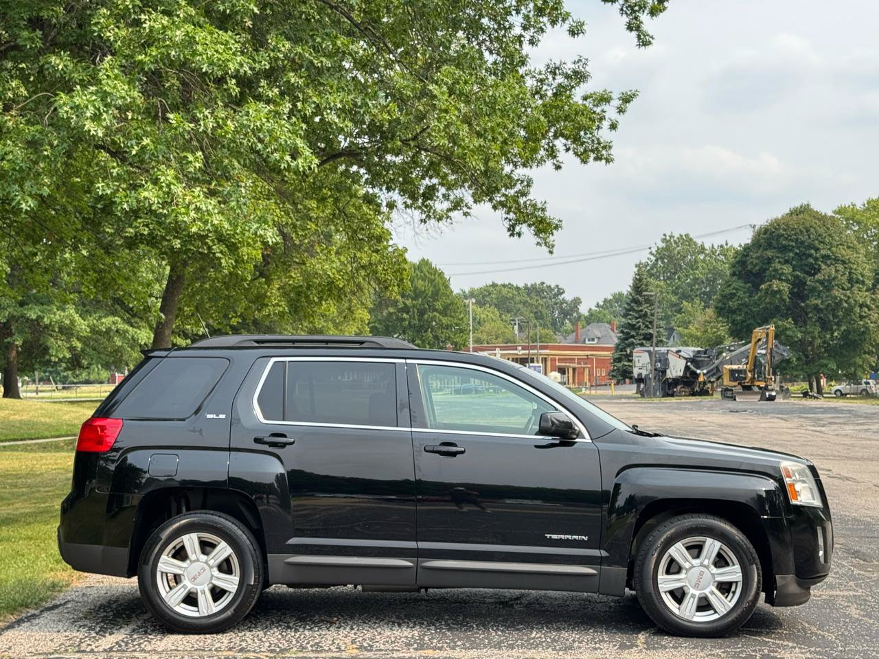 Used 2015 GMC Terrain SLE w/ Convenience Package AWD/4WD image 9