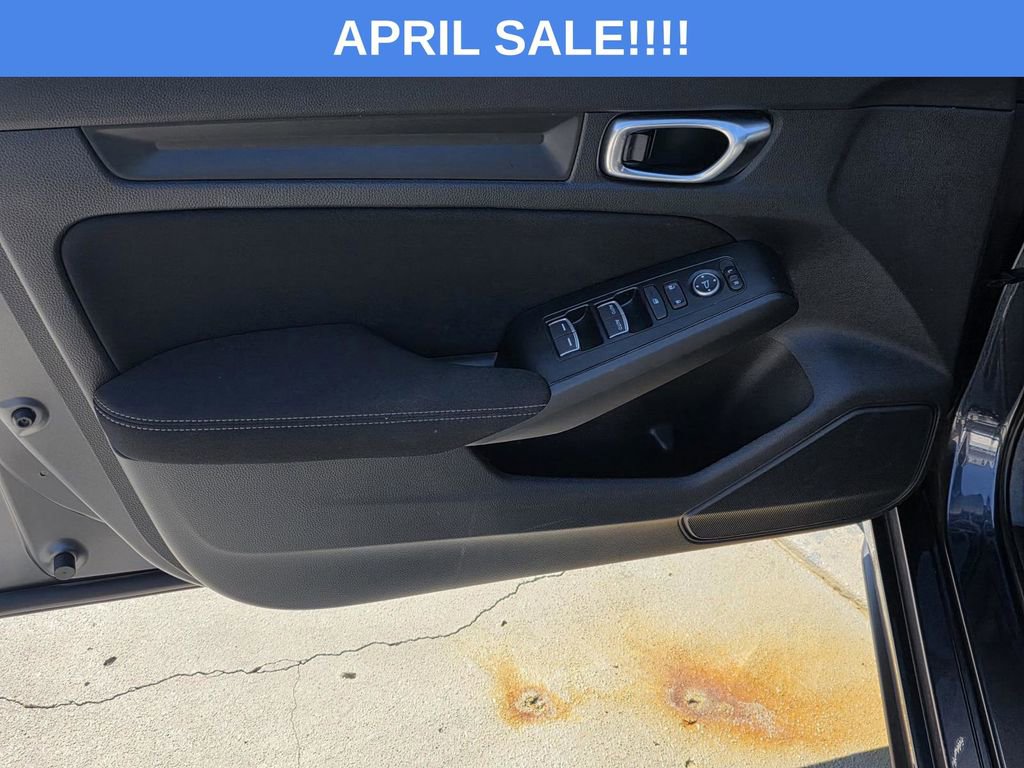 Used 2025 Honda Civic Sport image 29
