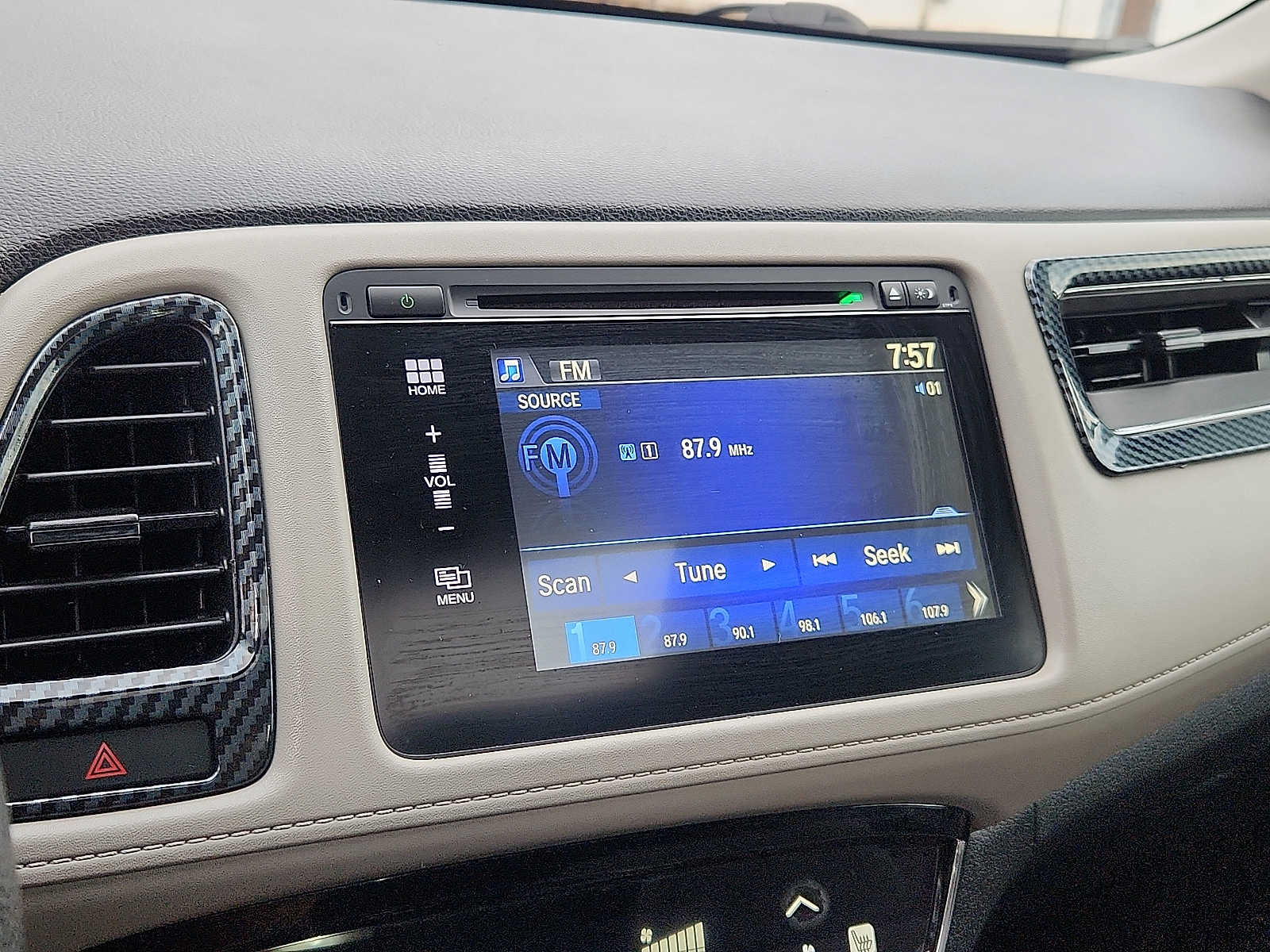 Used 2018 Honda HR-V EX image 16