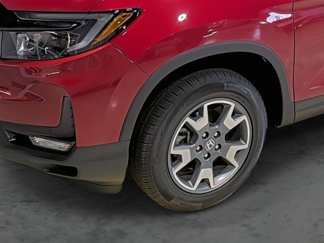 Used 2023 Honda Passport TrailSport image 9