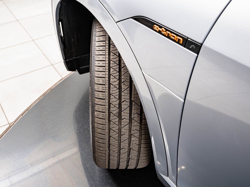Used 2022 Audi e-tron Premium w/ Convenience Plus Package image 47