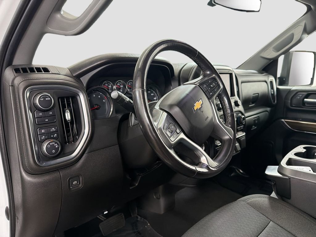 Used 2022 Chevrolet Silverado 2500 LT w/ Convenience Package AWD/4WD image 12