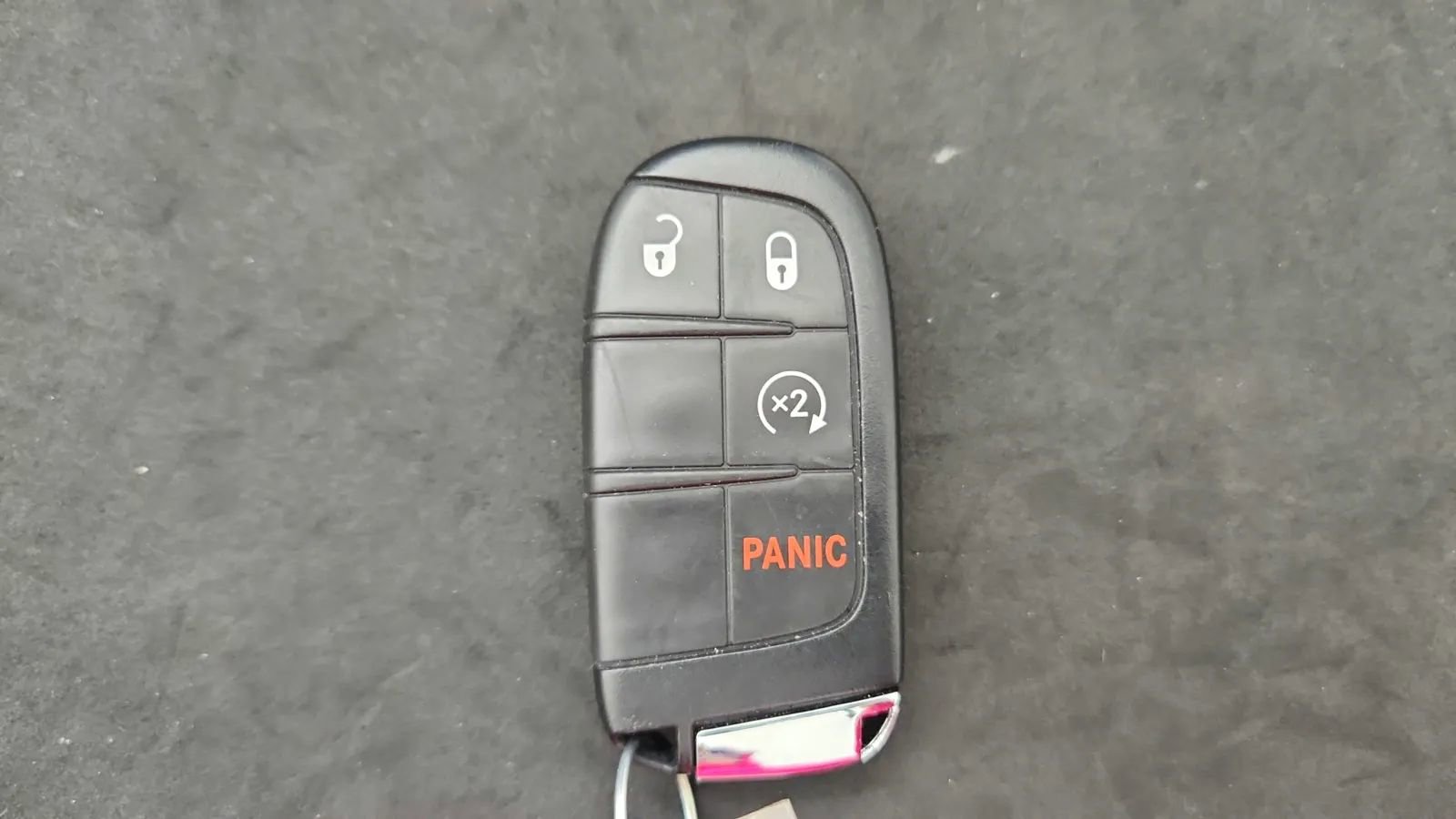 Used 2022 Jeep Compass Latitude image 21