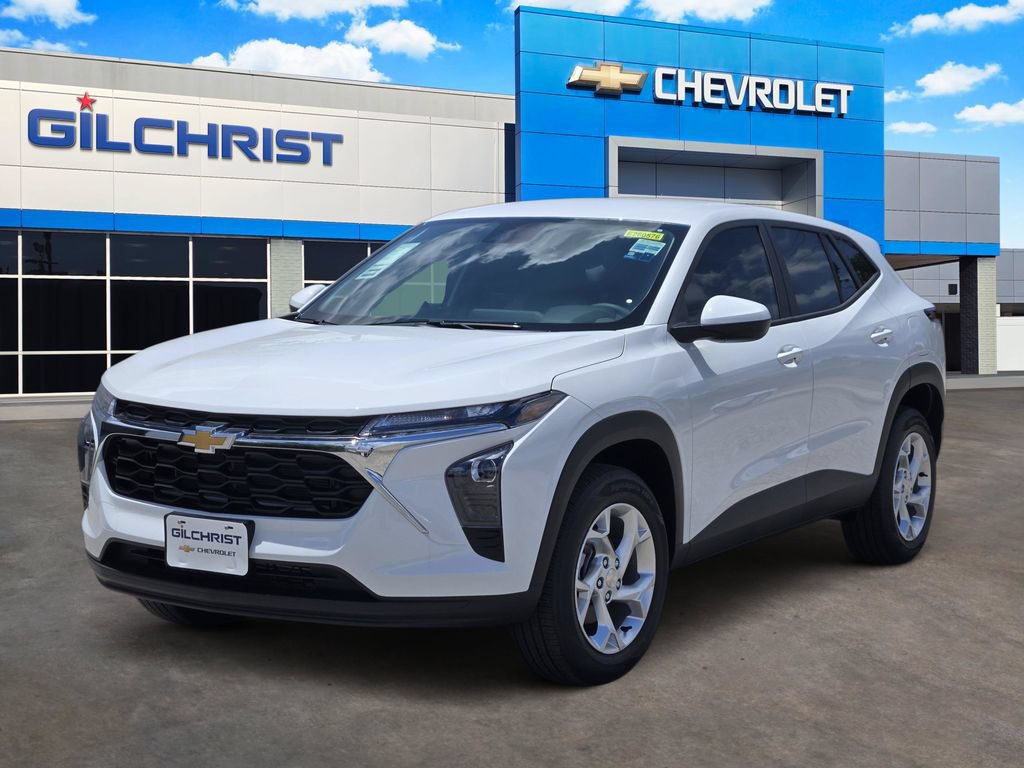 New 2026 Chevrolet Trax LS w/ LS Convenience Package FWD image 4