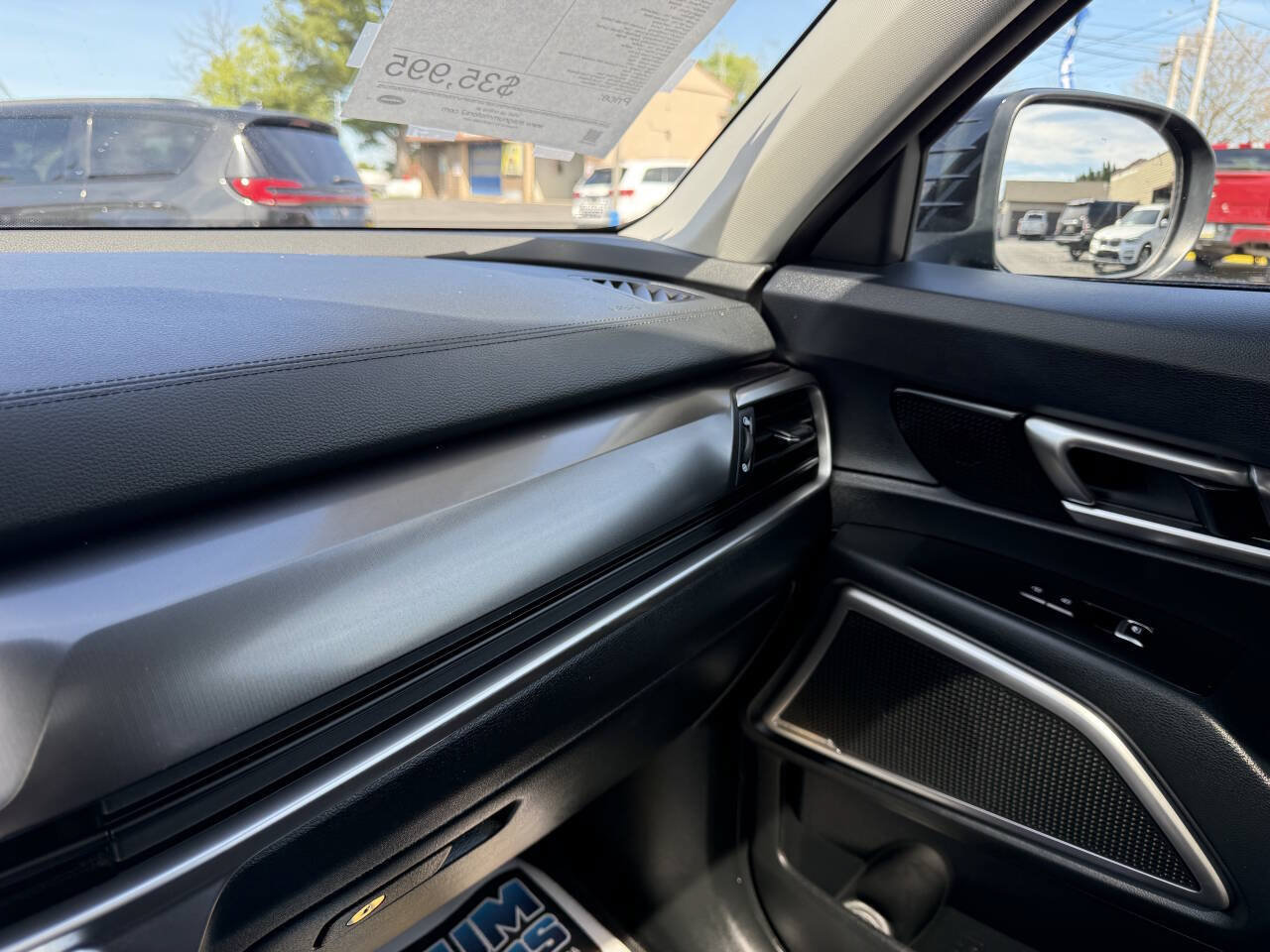 Used 2025 Kia Telluride S AWD/4WD image 20