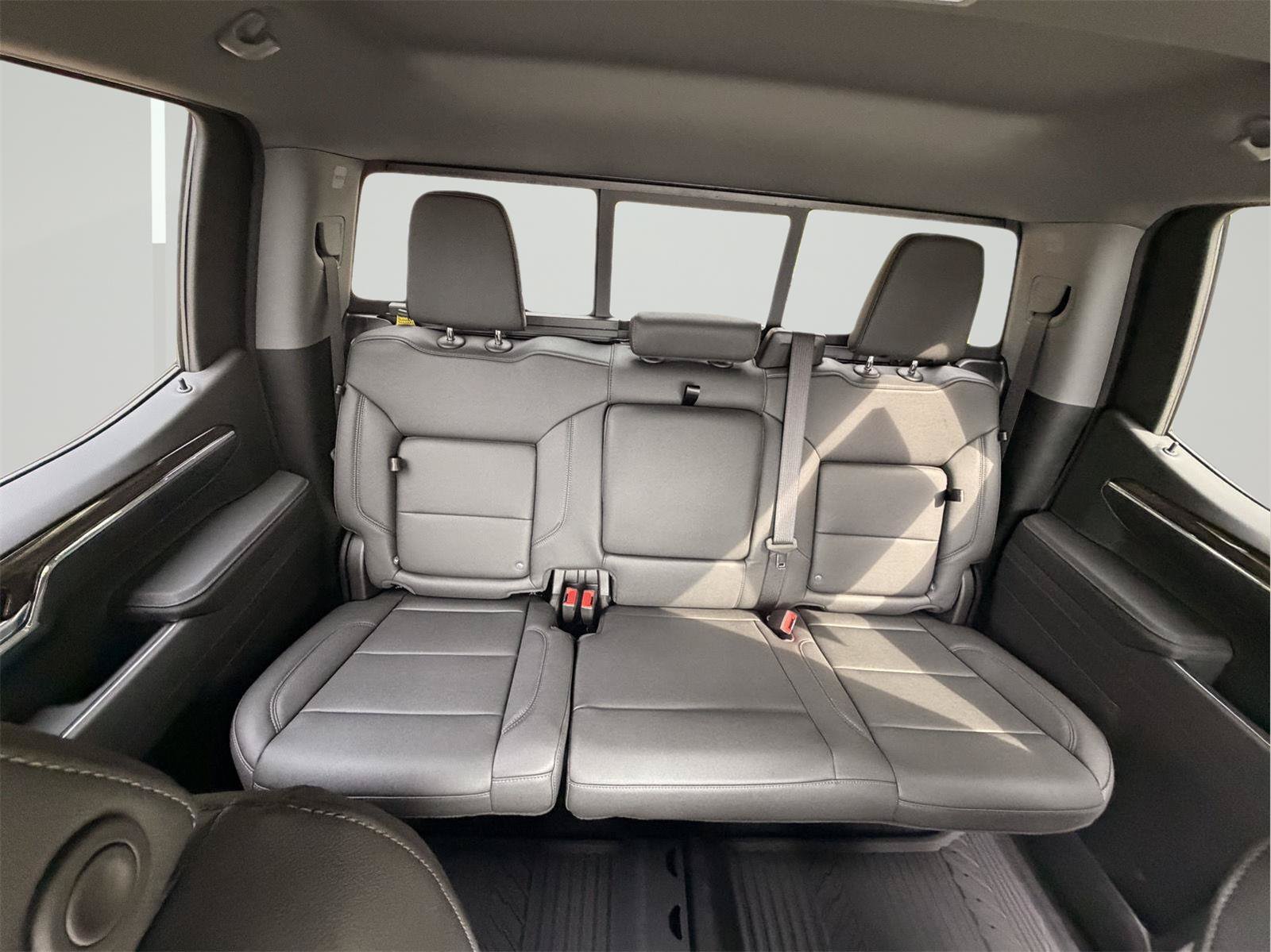New 2026 Chevrolet Silverado 1500 LT Trail Boss w/ LT Trail Boss Premium Package AWD/4WD image 28