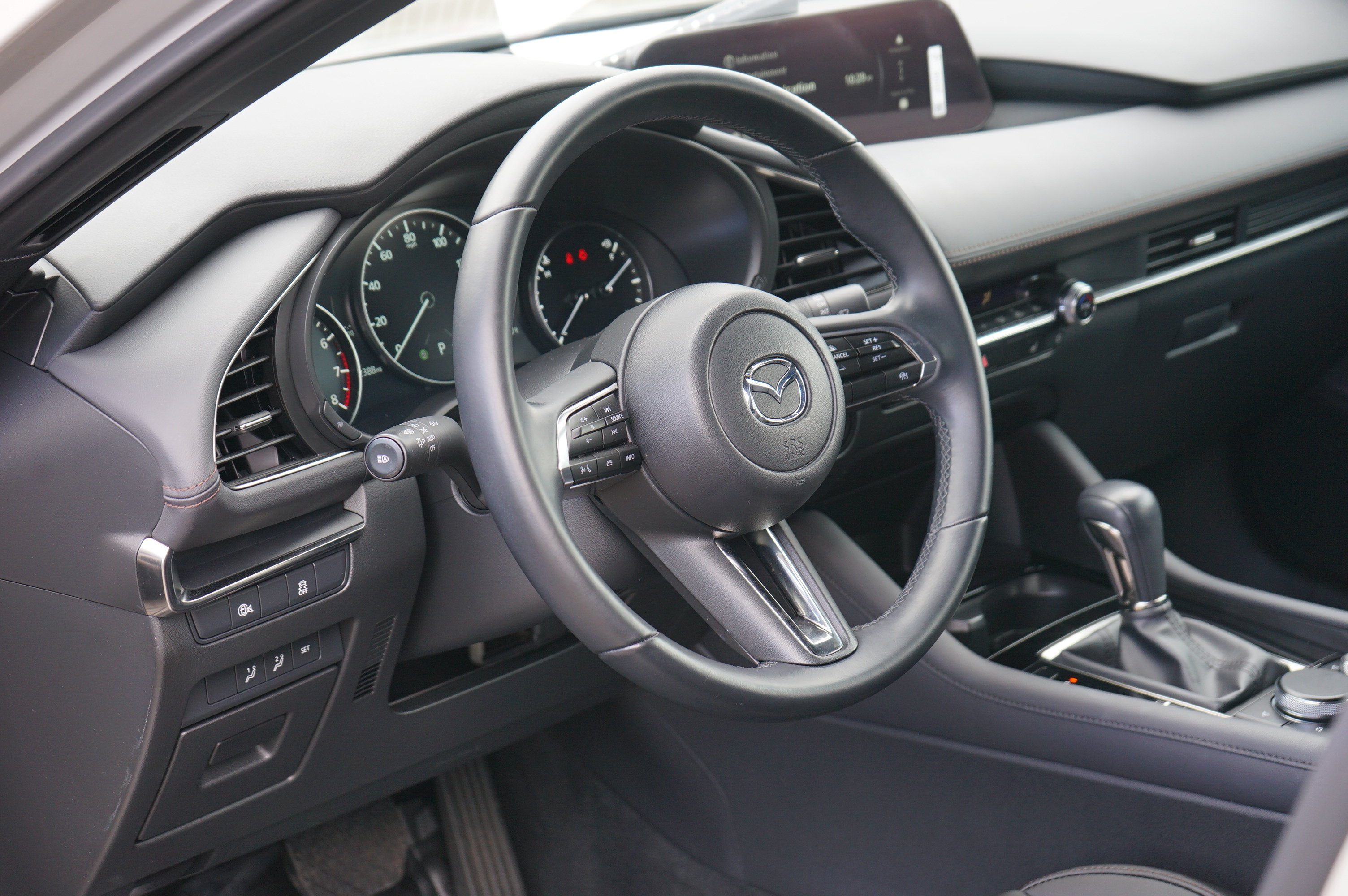 Used 2024 MAZDA MAZDA3 s FWD image 15