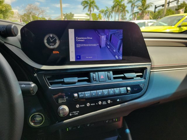 Used 2024 Lexus ES 350 F Sport w/ Accessory Package (Z2) FWD image 29