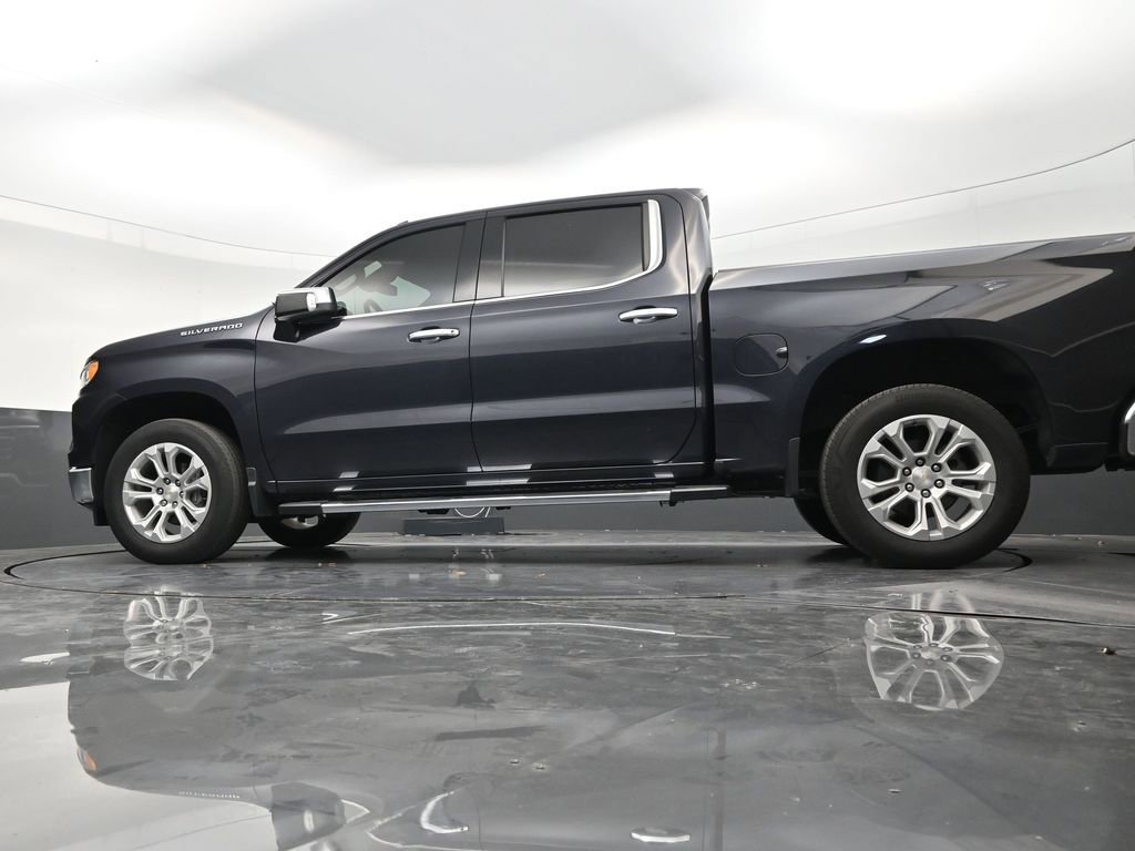 Used 2023 Chevrolet Silverado 1500 LTZ RWD image 21