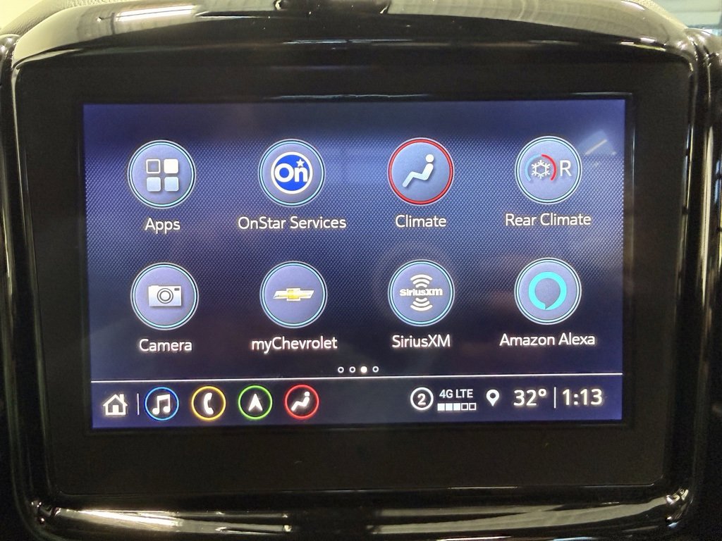 Used 2024 Chevrolet Traverse Premier image 50