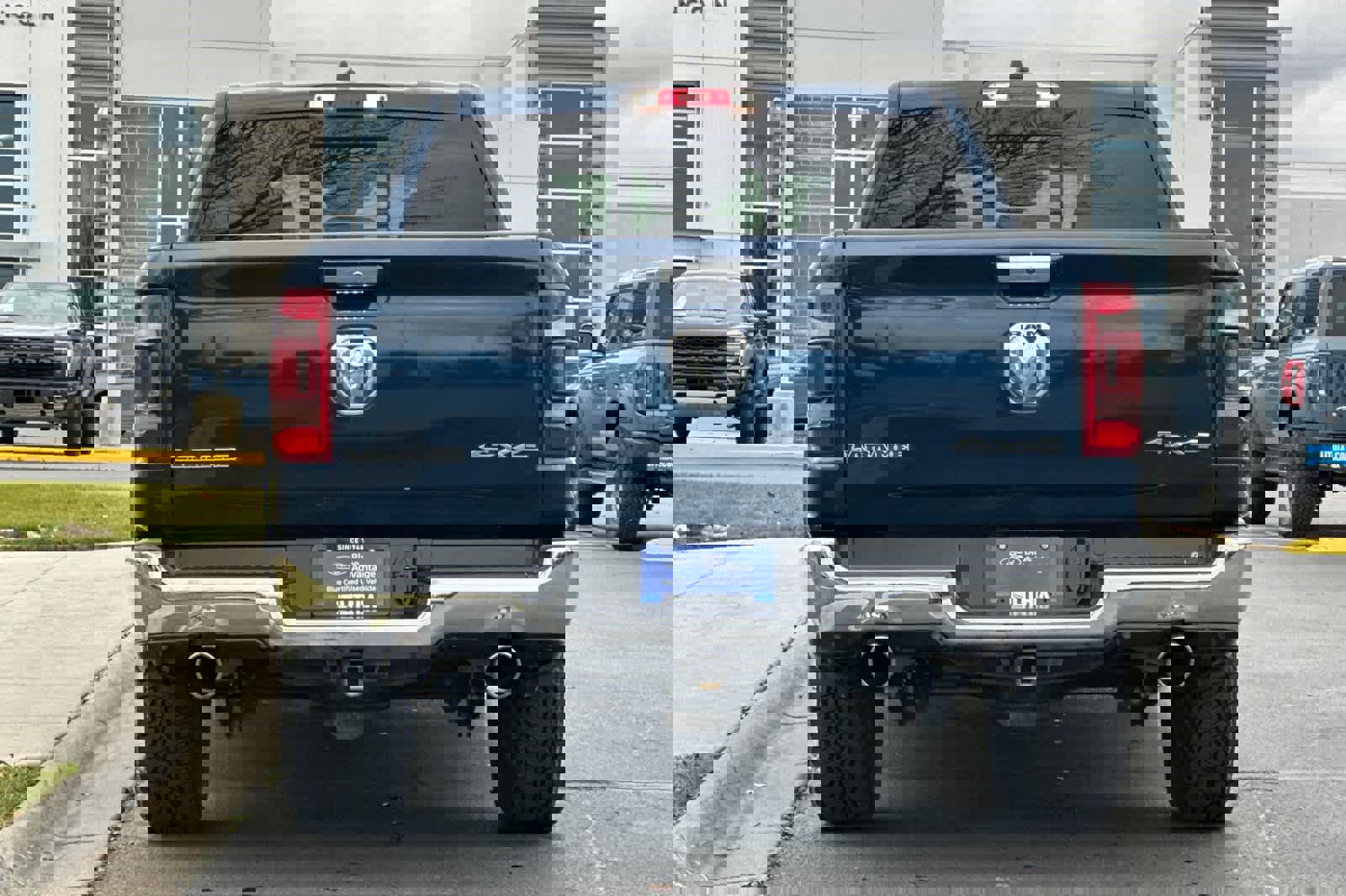 Used 2022 RAM 1500 Laramie image 7