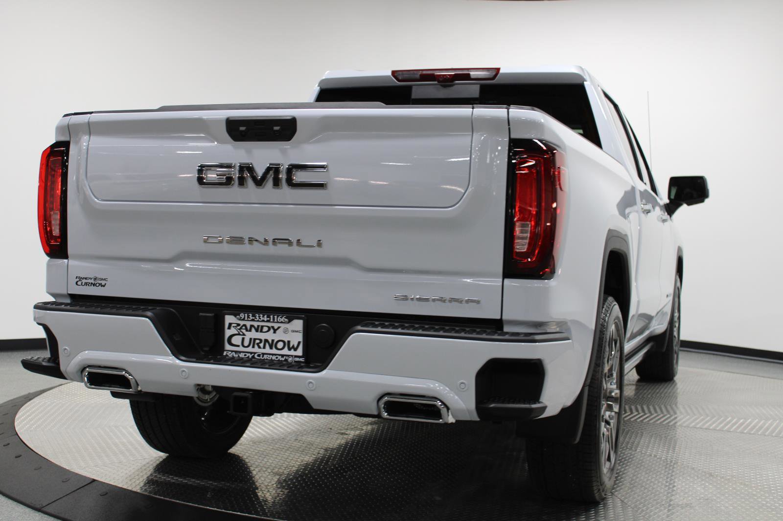 New 2026 GMC Sierra 1500 Denali Ultimate image 9