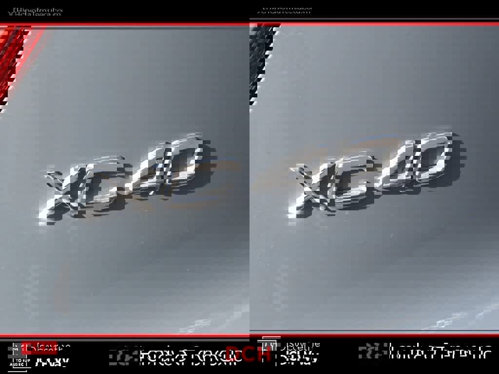 Used 2021 Volvo XC40 T4 Inscription image 7