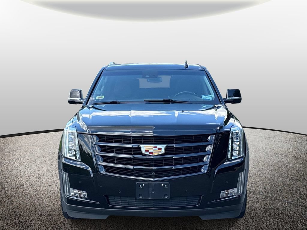 Used 2019 Cadillac Escalade ESV Luxury w/ Escalade Sport Edition AWD/4WD image 6