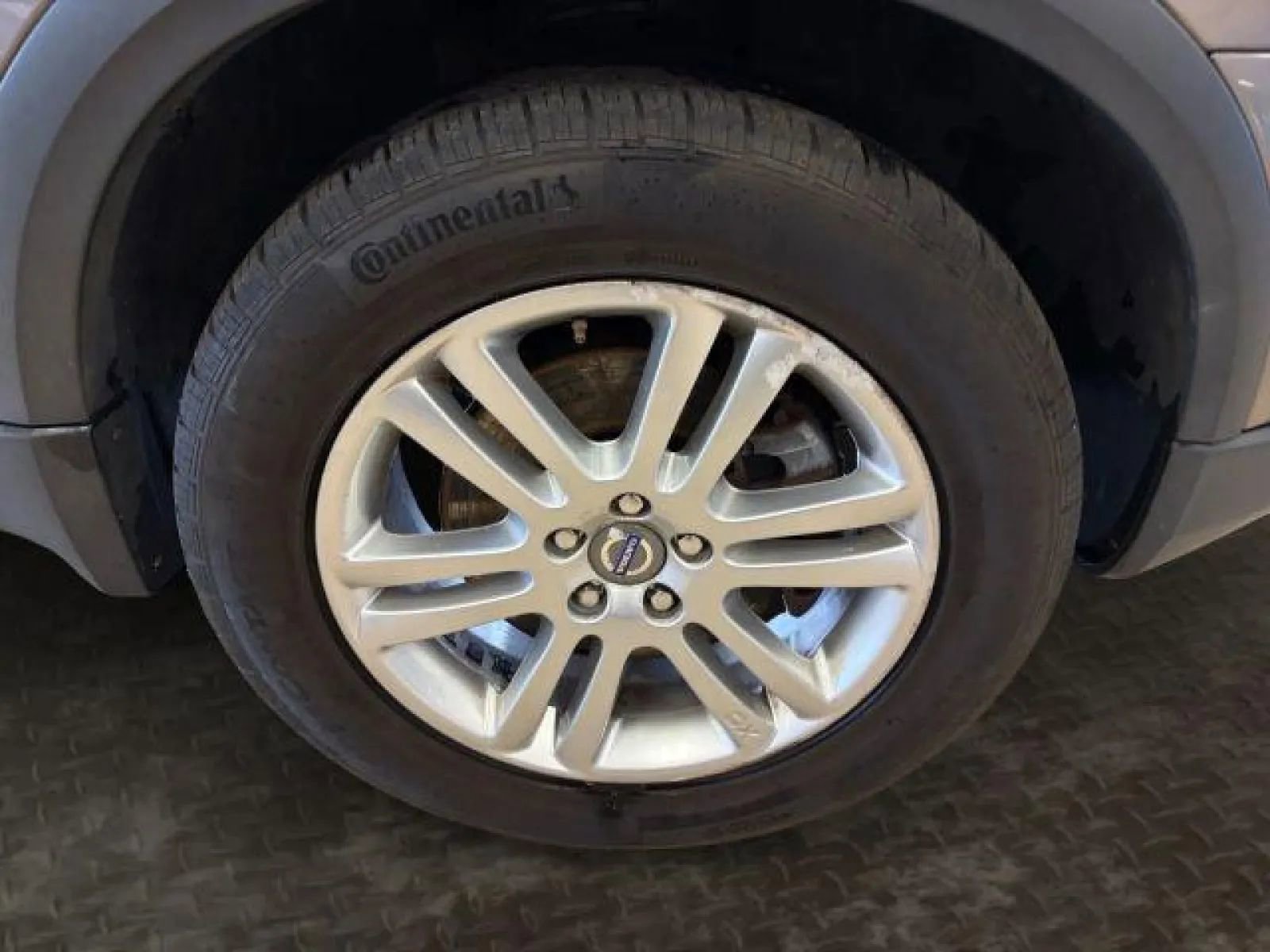 Used 2010 Volvo XC90 3.2 image 36