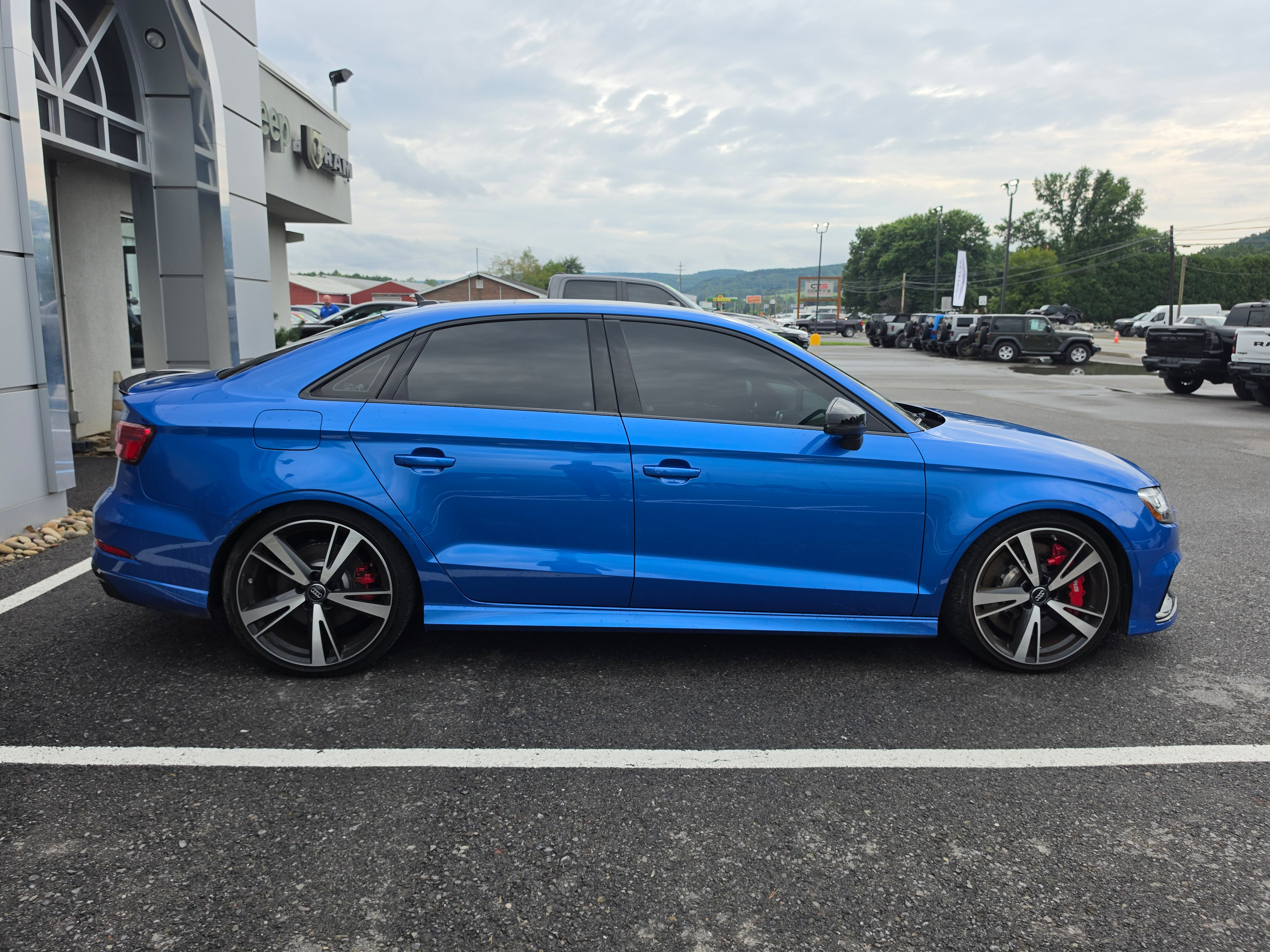 Used 2019 Audi RS 3 w/ Technology Package AWD/4WD video 2