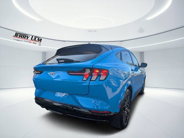 Used 2022 Ford Mustang Mach-E GT w/ GT Performance Edition AWD/4WD image 2