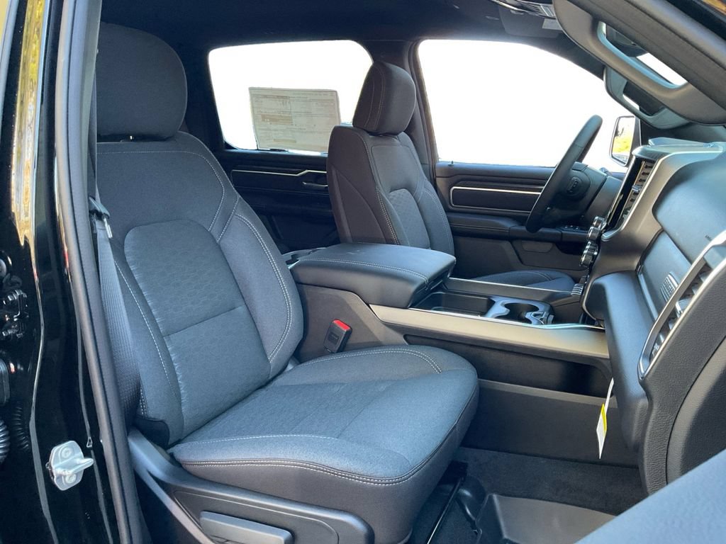 Used 2026 RAM 1500 Big Horn w/ Night Edition AWD/4WD image 27