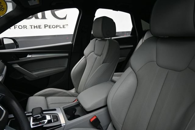 Used 2023 Audi Q5 2.0T Premium Plus w/ Premium Plus Package AWD/4WD image 17