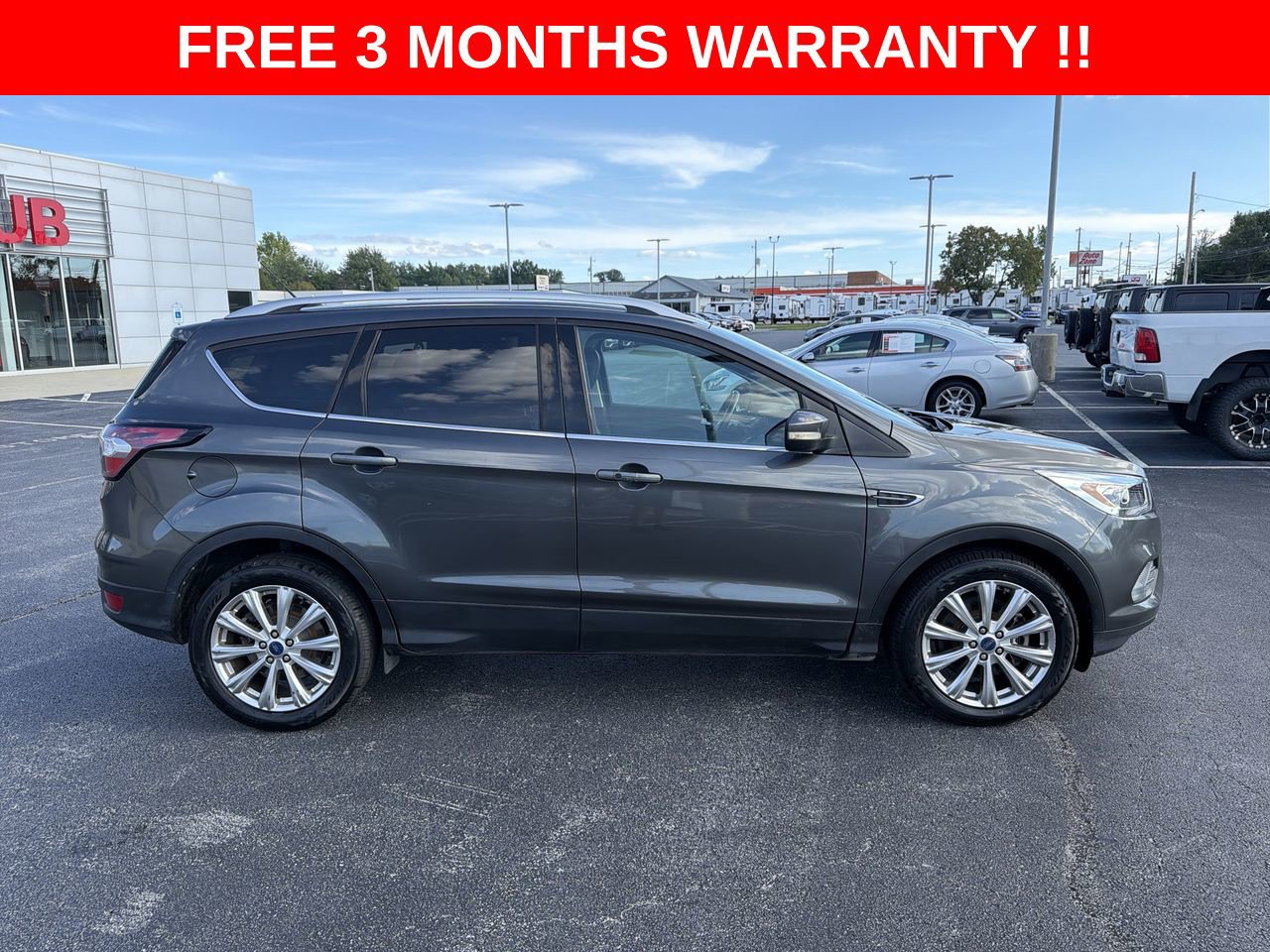 Used 2017 Ford Escape Titanium FWD image 30