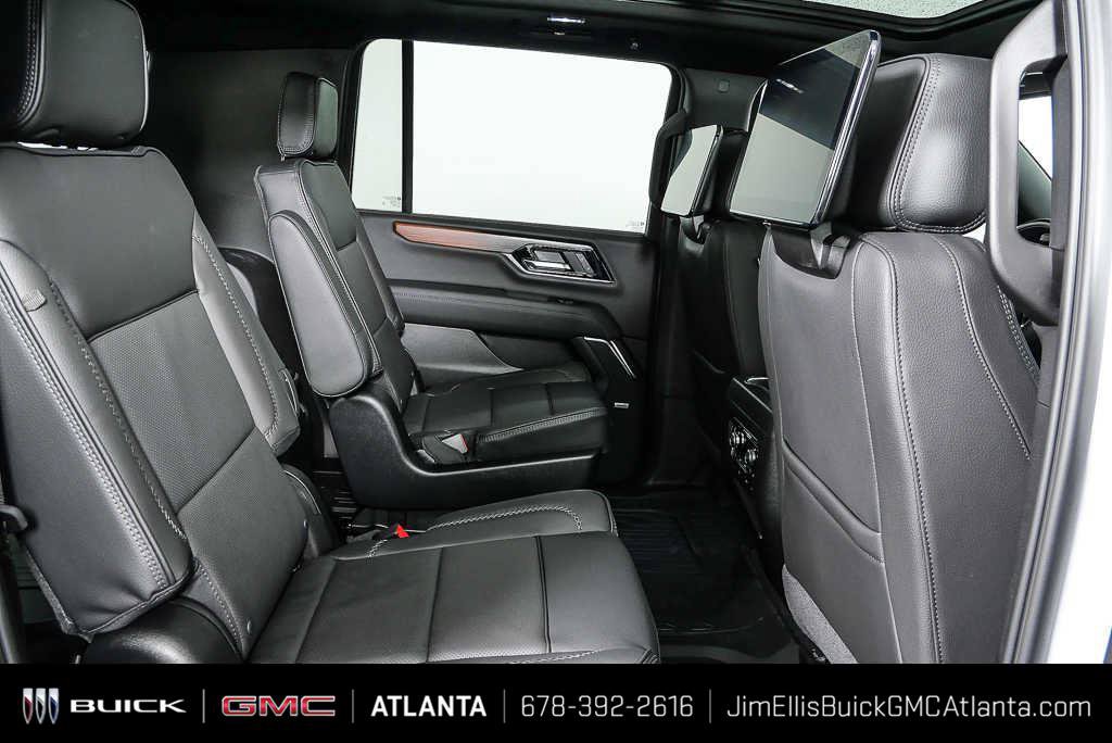 New 2026 GMC Yukon XL Denali w/ Denali Reserve Package AWD/4WD image 25