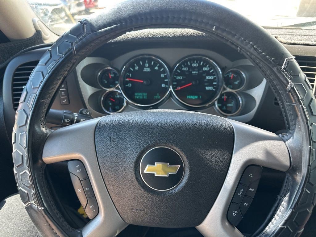Used 2012 Chevrolet Silverado 2500 LT w/ Interior Plus Package image 11