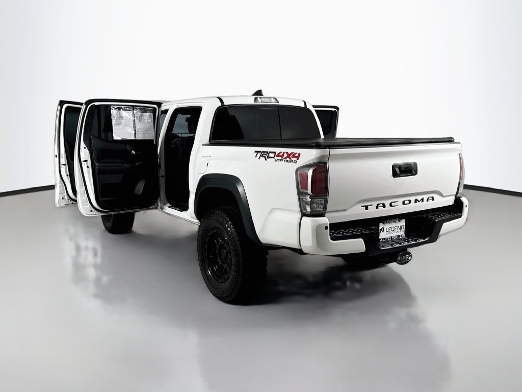 Used 2020 Toyota Tacoma TRD Off-Road w/ Technology Package AWD/4WD image 25